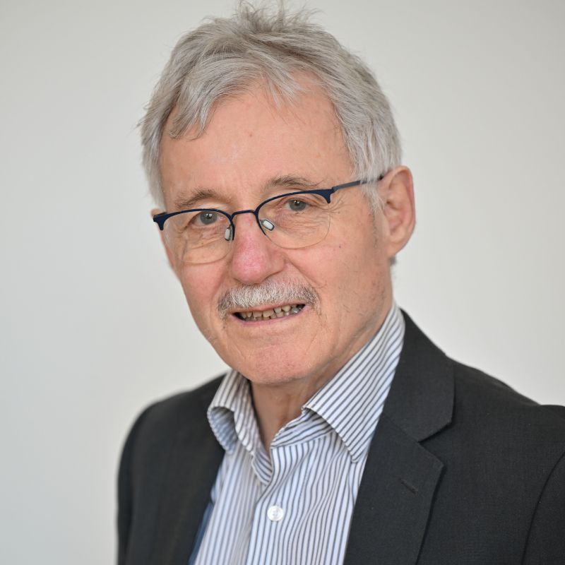 Dr. Wolfgang Klee